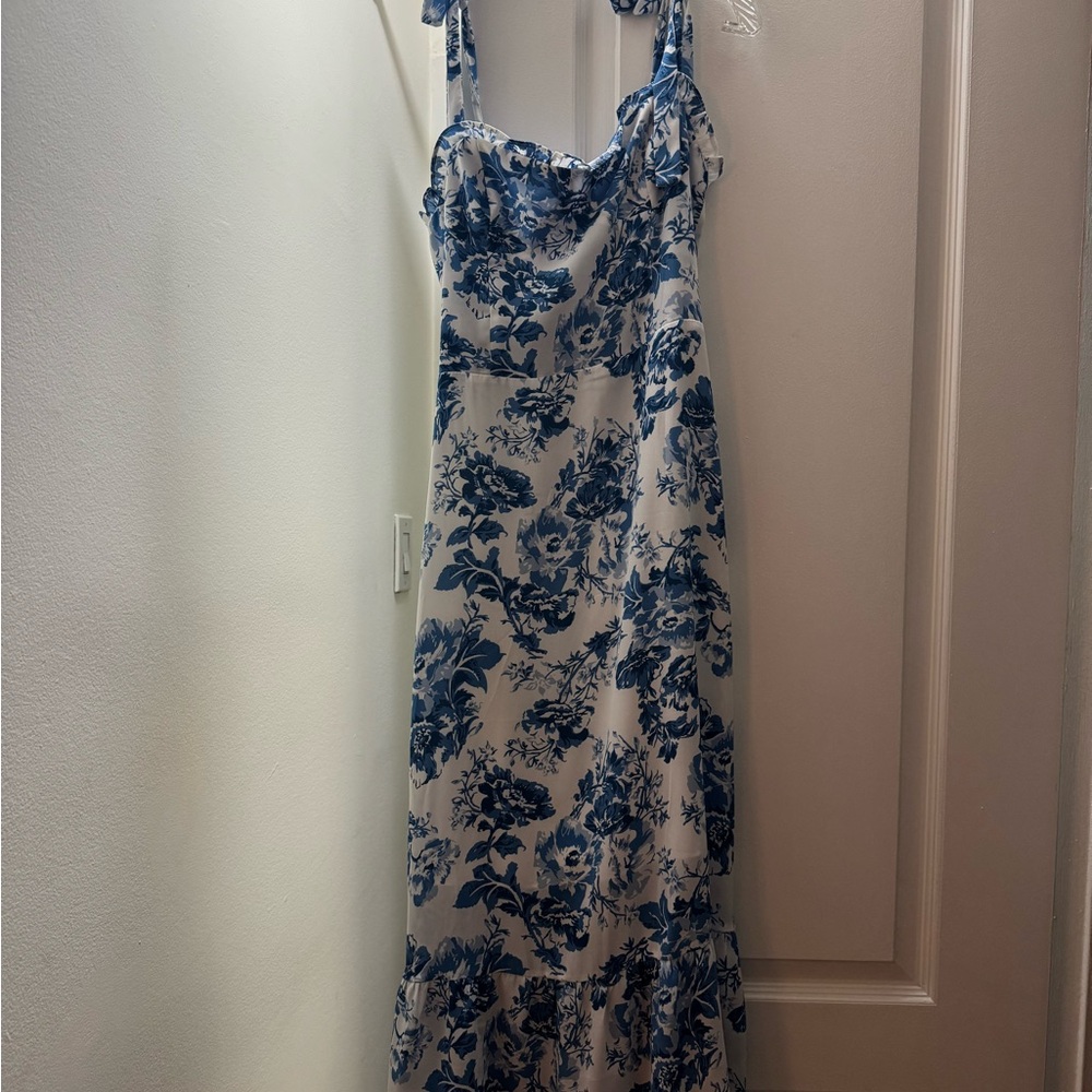 Bloomingdale’s Blue Floral Midi Dress